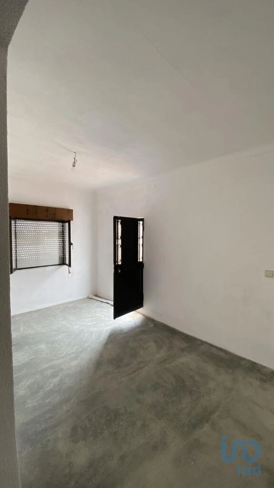 Loja para Venda em Benavila e Valongo Foto 9