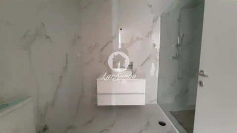 Apartamento T2 para Venda em Espinho