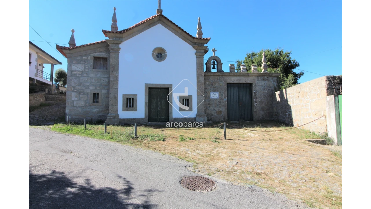 Moradia T5 para Venda em Aguiã Foto 33