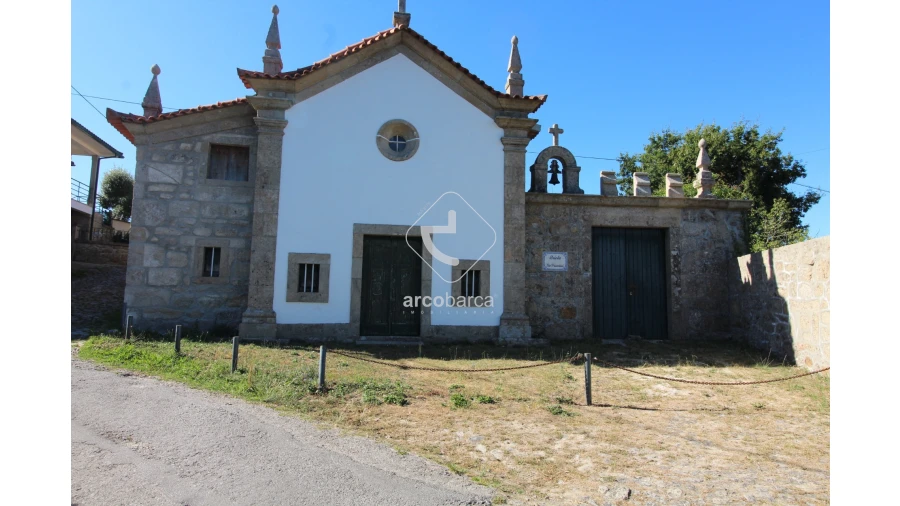 Moradia T5 para Venda em Aguiã Foto 21