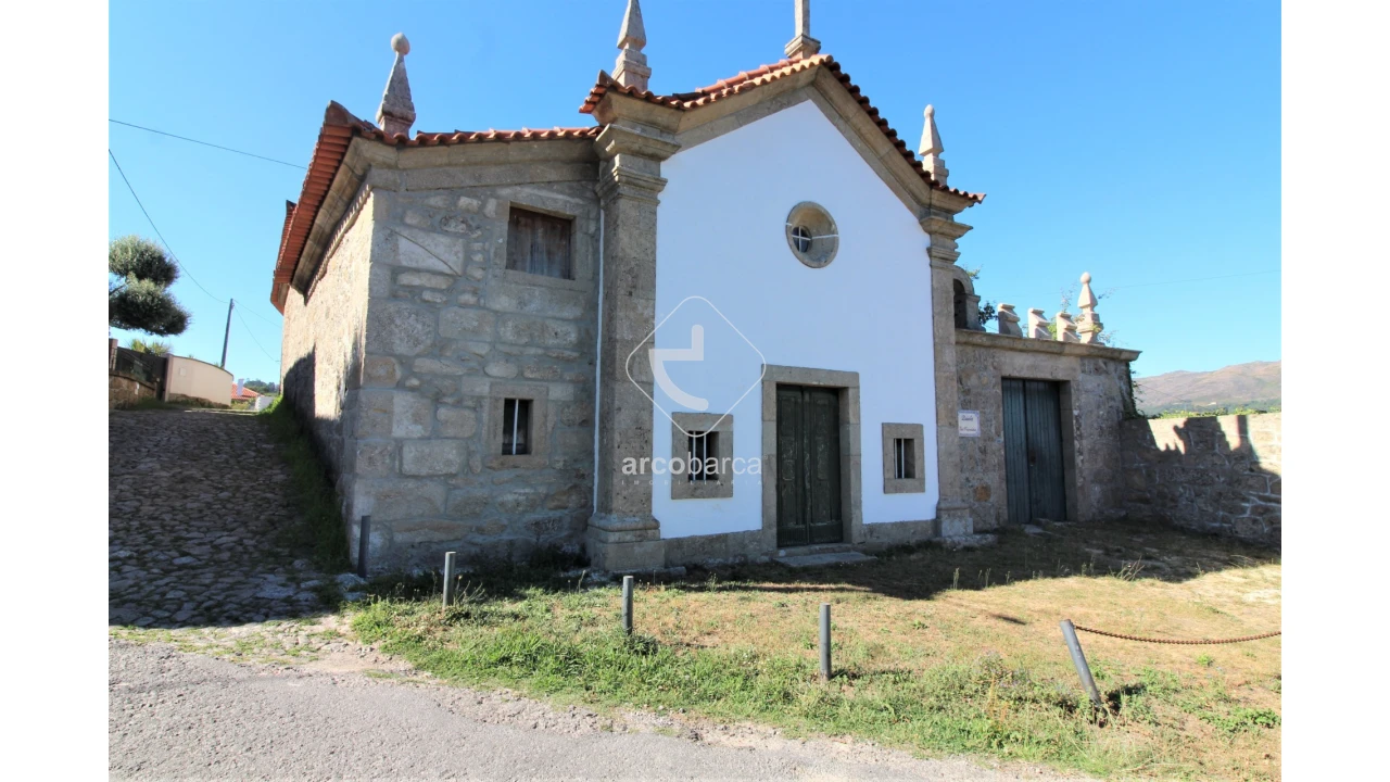 Moradia T5 para Venda em Aguiã Foto 5