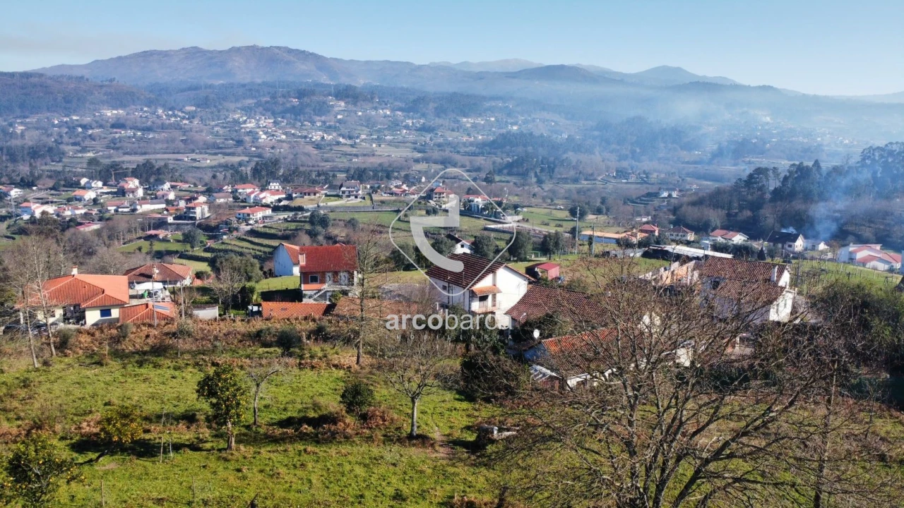 Moradia T5 para Venda em Aguiã Foto 29