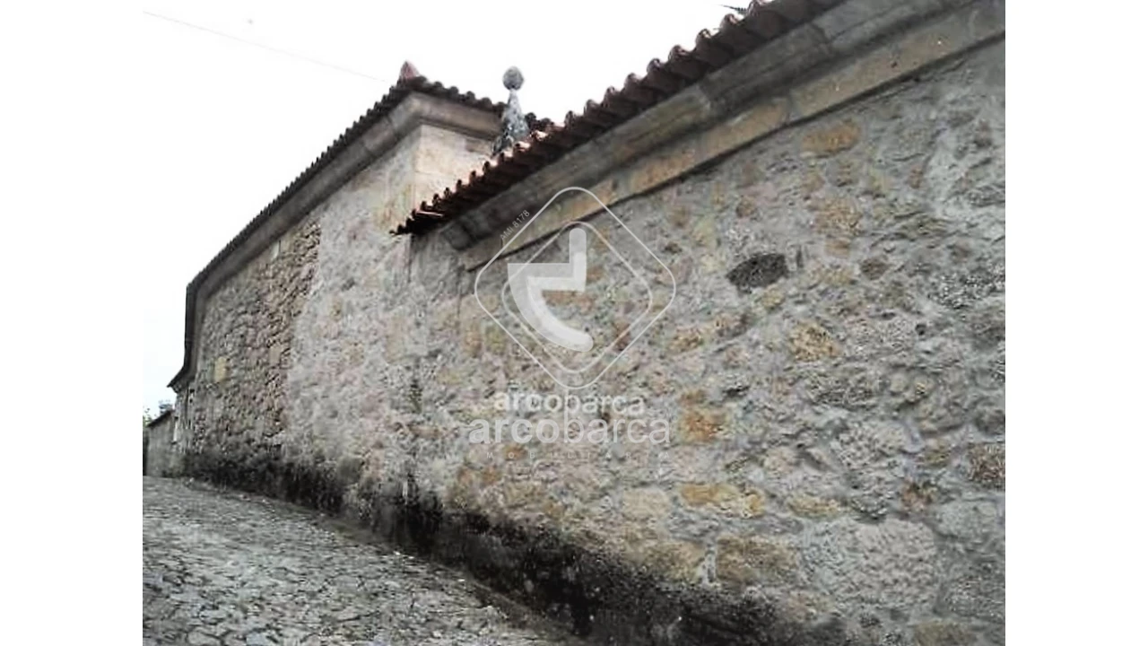 Moradia T5 para Venda em Aguiã Foto 2