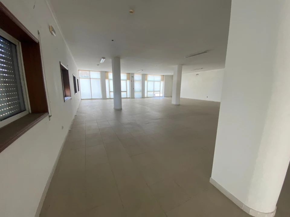 Loja para Venda em Agrela Foto 9