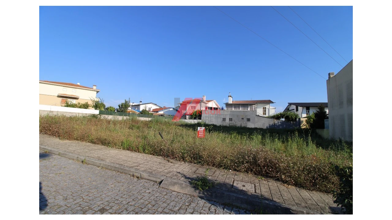 Terreno para Venda em Alvarelhos e Guidões Foto 7