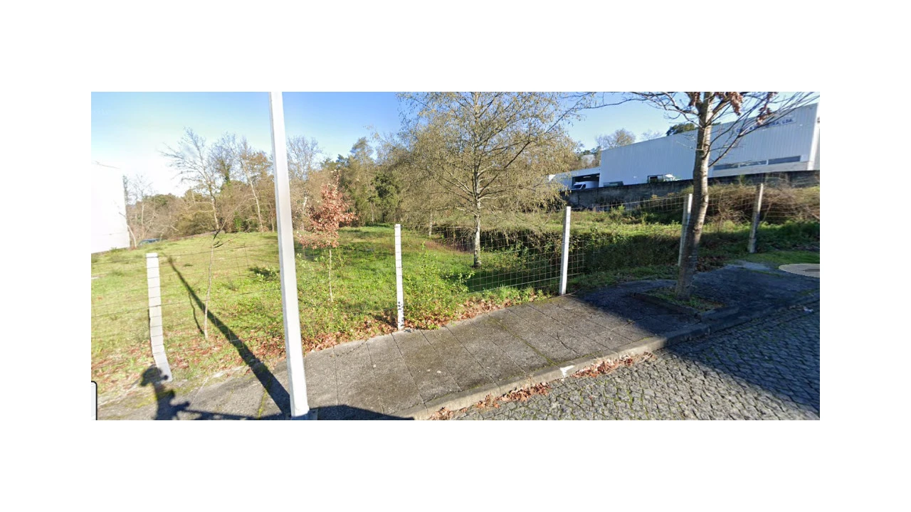 Terreno para Venda em Candoso Santiago e Mascotelos Foto 2