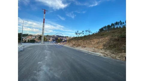 Terreno para Venda em Sandim, Olival, Lever e Crestuma