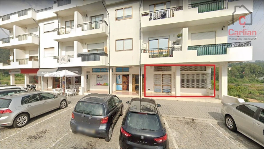 Loja para Venda em Serzedo e Perosinho Foto 7