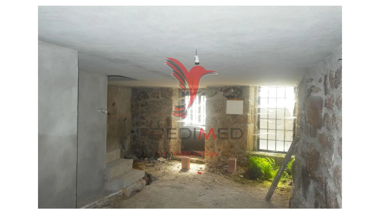 Moradia T2 para Venda em Algodres Foto 11