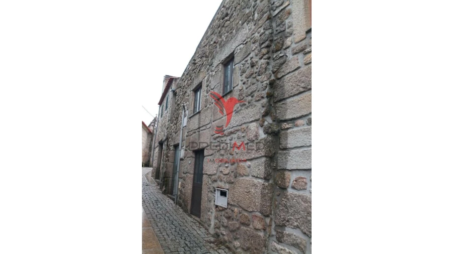 Moradia T2 para Venda em Algodres Foto 20