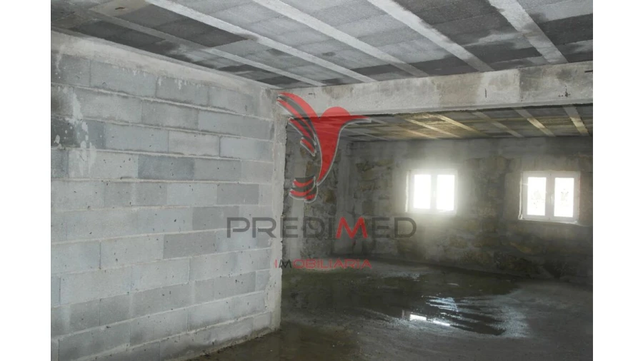 Moradia T2 para Venda em Algodres Foto 3