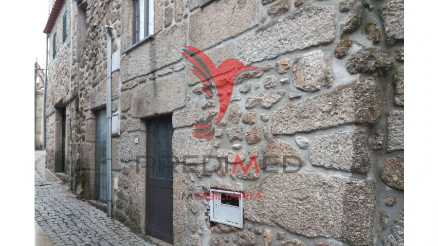 Moradia T2 para Venda em Algodres Foto 18