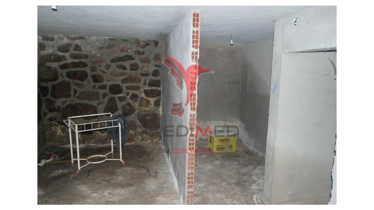 Moradia T2 para Venda em Algodres Foto 10