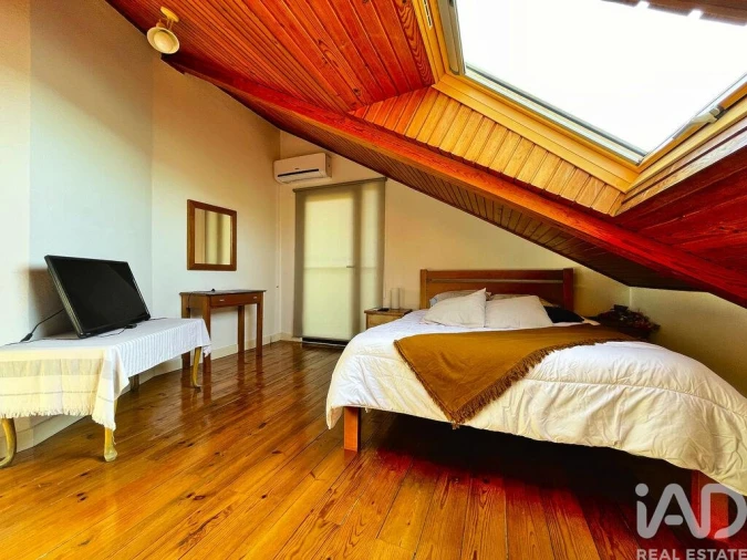 Prédio para Venda em Monte Redondo e Carreira Foto 25