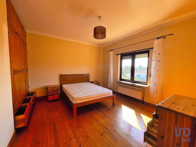 Prédio para Venda em Monte Redondo e Carreira Foto 13