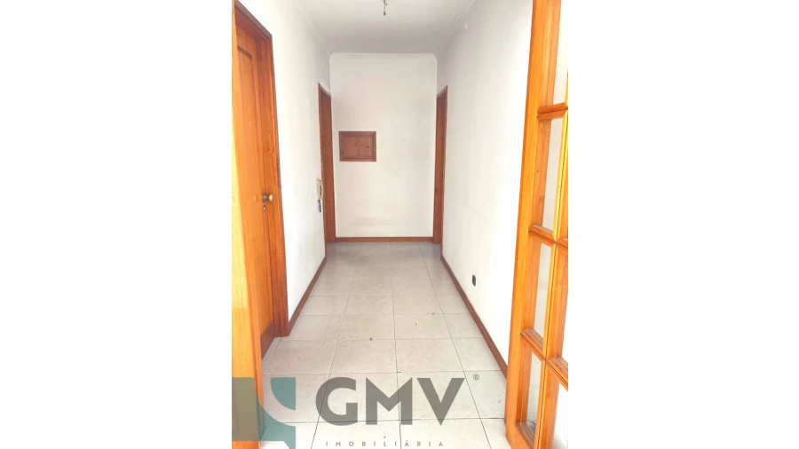 Apartamento T3 para Venda em Caldelas Foto 3