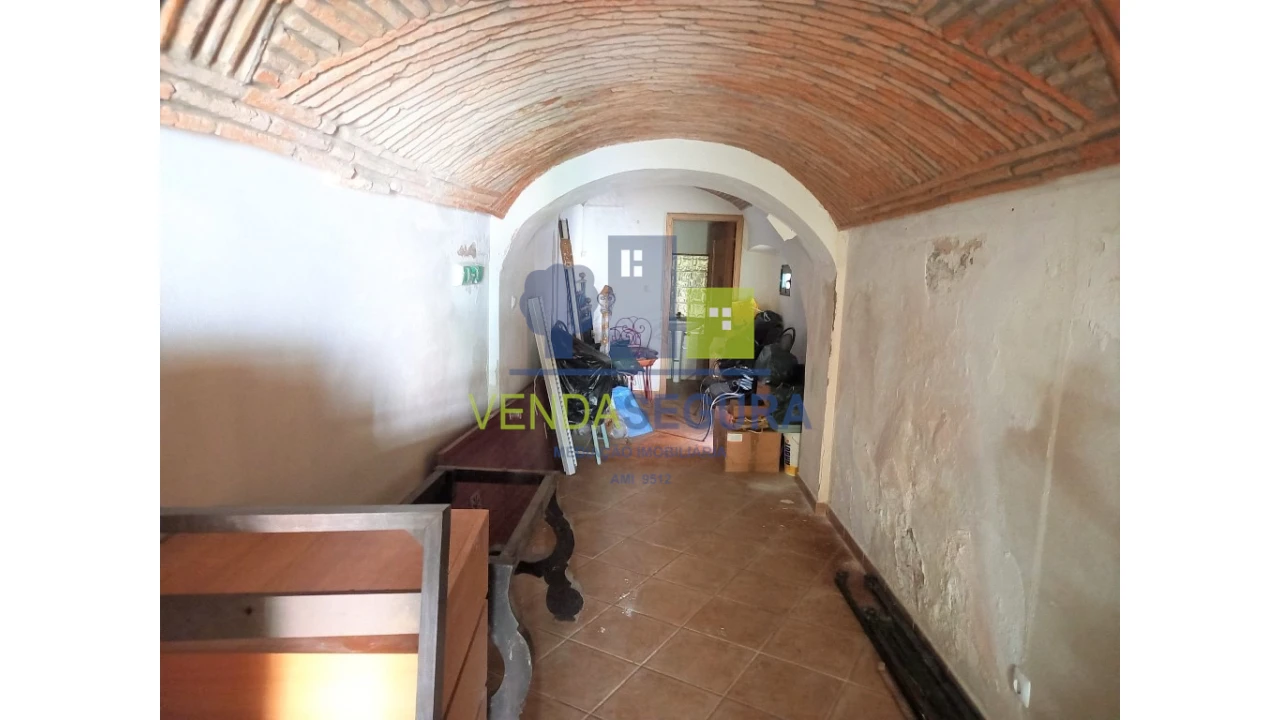 Loja para Venda em Safara e Santo Aleixo da Restauração Foto 3