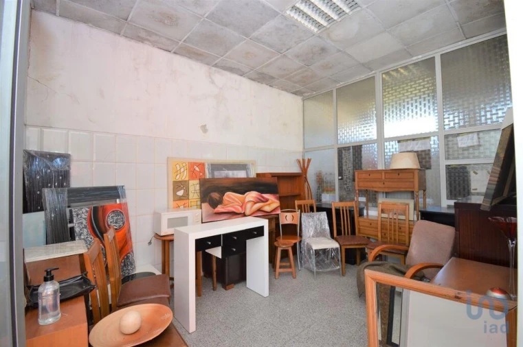 Loja para Venda em São Miguel, Santa Eufémia e Rabaçal Foto 12