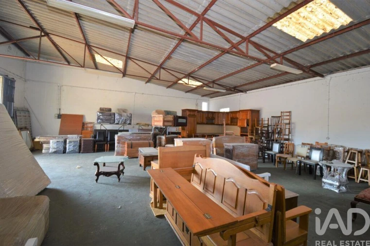 Loja para Venda em São Miguel, Santa Eufémia e Rabaçal Foto 18