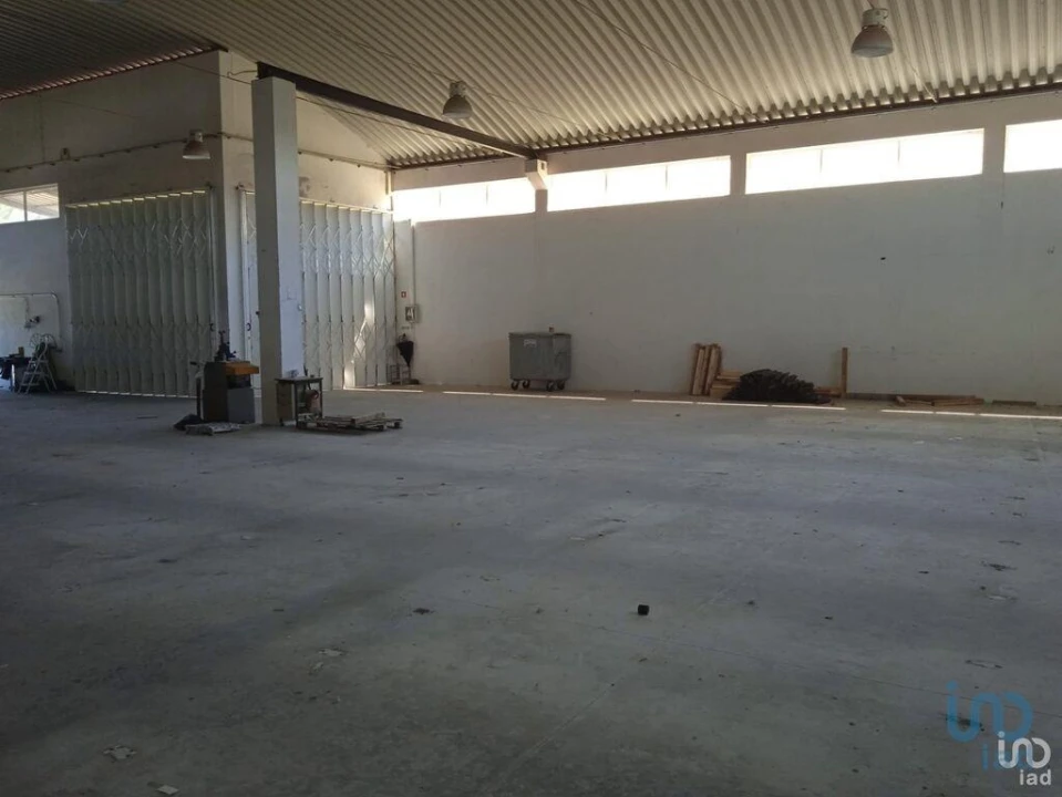 Negócio para Venda em Constantim e Vale de Nogueiras Foto 15