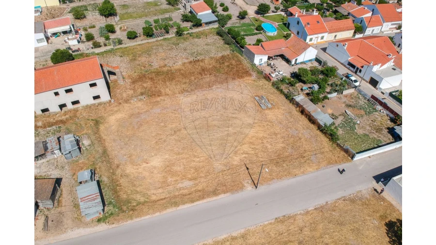 Terreno para Venda em Couço Foto 6