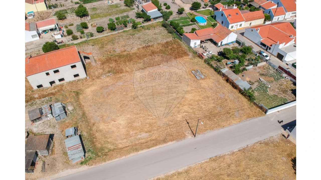 Terreno para Venda em Couço Foto 10