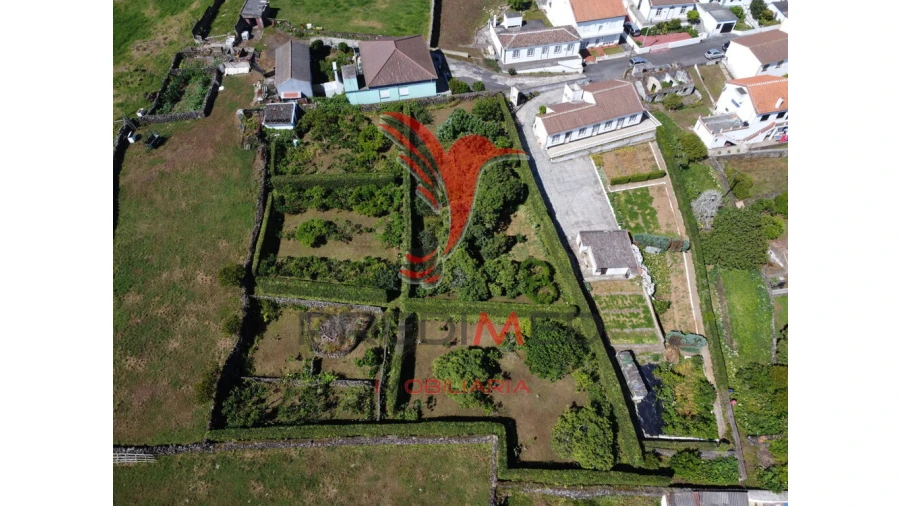 Terreno para Venda em Fonte do Bastardo Foto 2