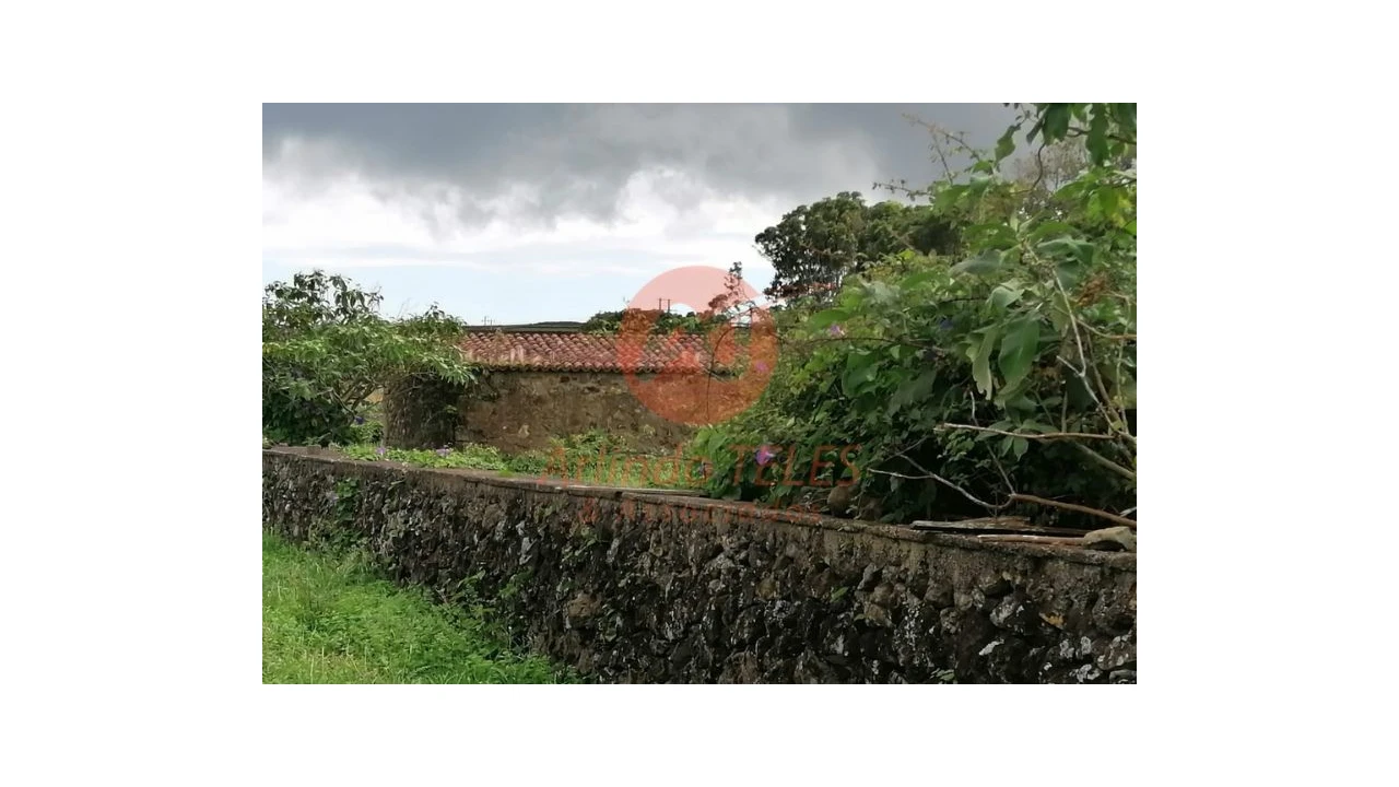 Terreno para Venda em Fontinhas Foto 3