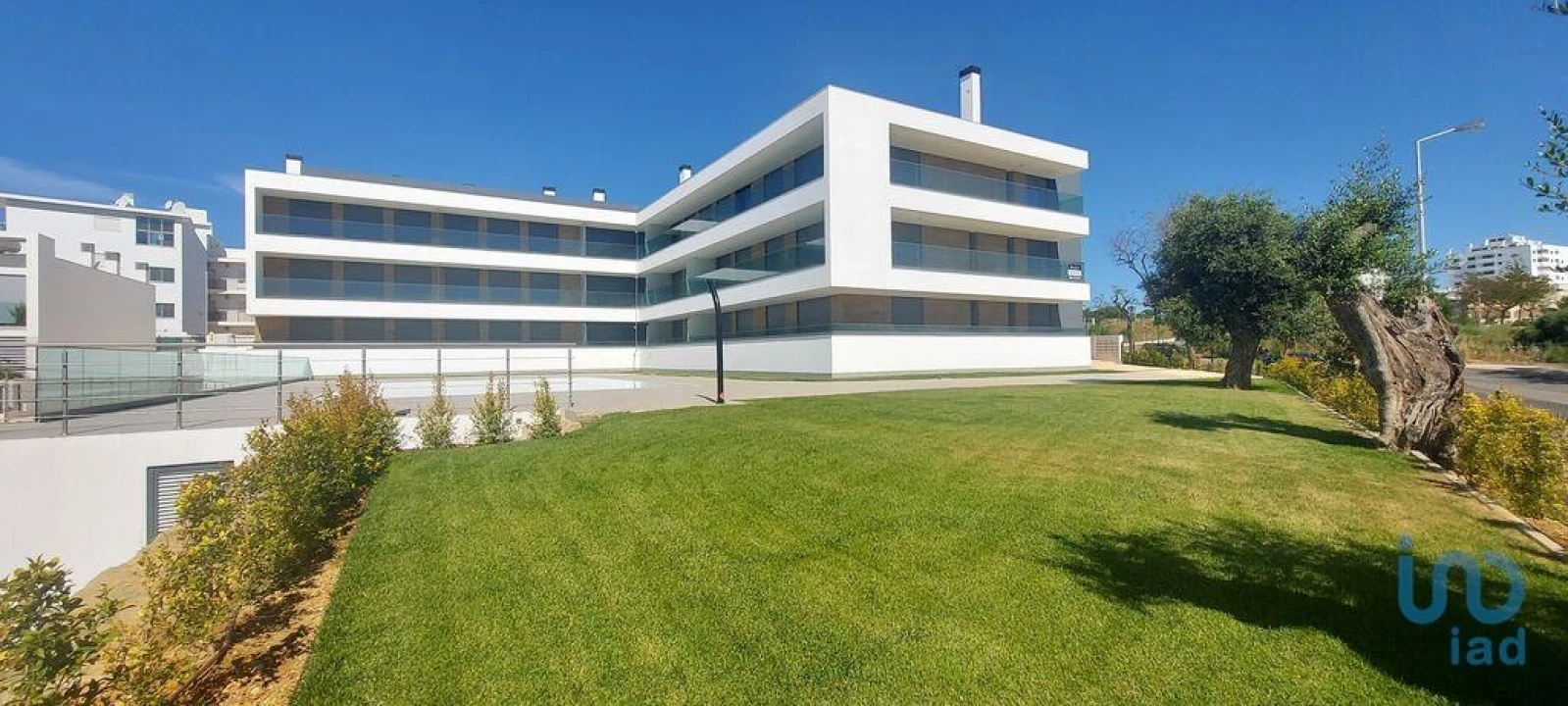 Apartamento T3 para Venda em Albufeira e Olhos de Água Foto 1