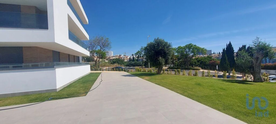 Apartamento T3 para Venda em Albufeira e Olhos de Água Foto 12