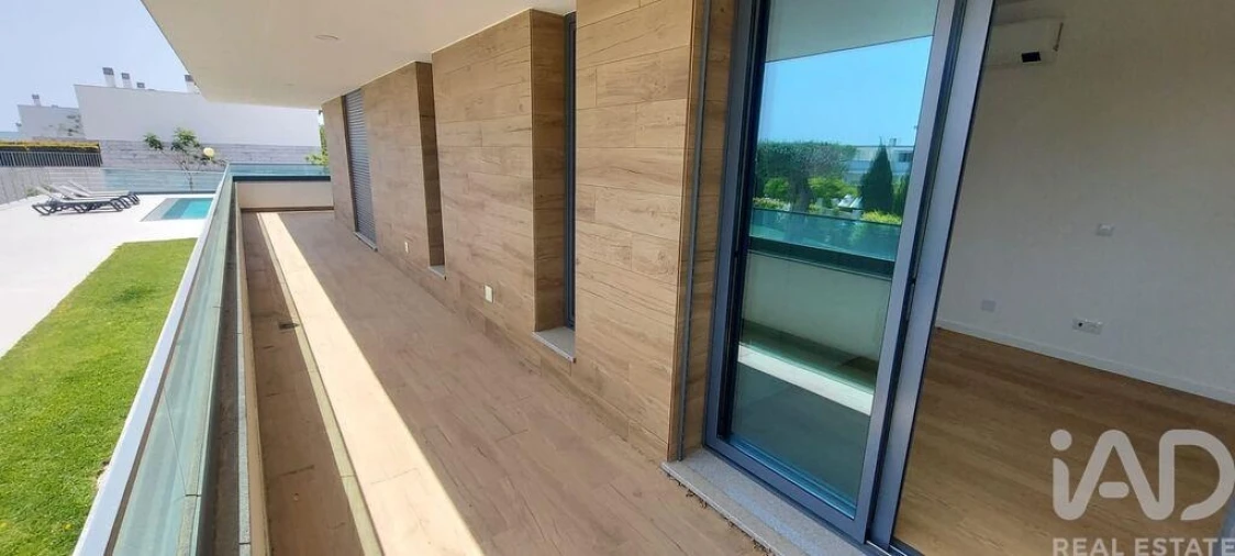 Apartamento T4 para Venda em Albufeira e Olhos de Água Foto 16