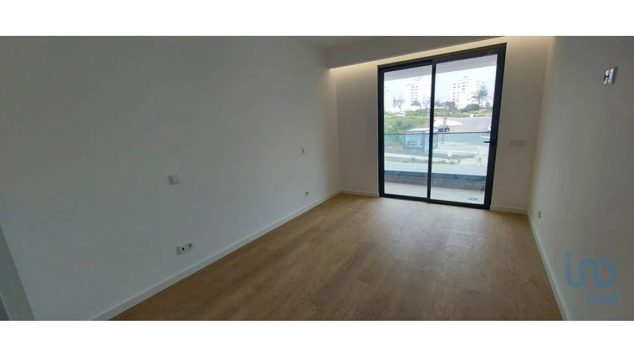 Apartamento T4 para Venda em Albufeira e Olhos de Água Foto 9