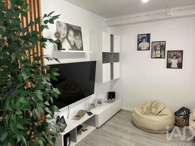 Moradia T6 para Venda em Calheta Foto 16