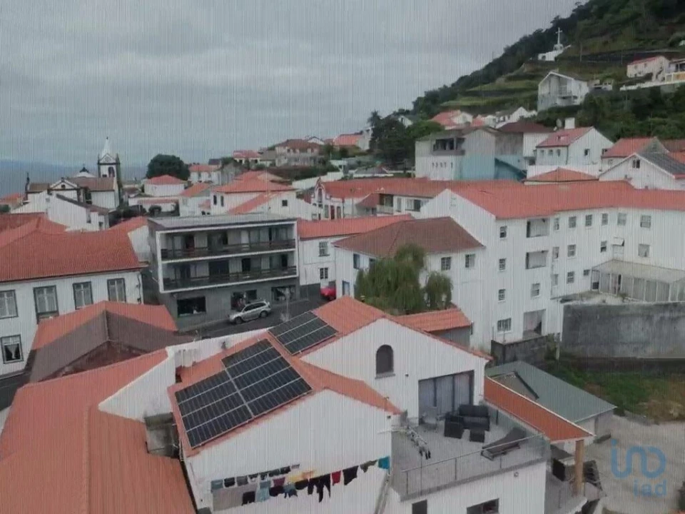 Moradia T6 para Venda em Calheta Foto 6