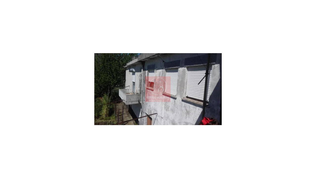 Moradia T4 para Venda em Penajoia Foto 5