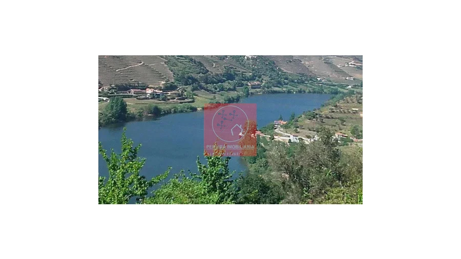 Moradia T4 para Venda em Penajoia Foto 2