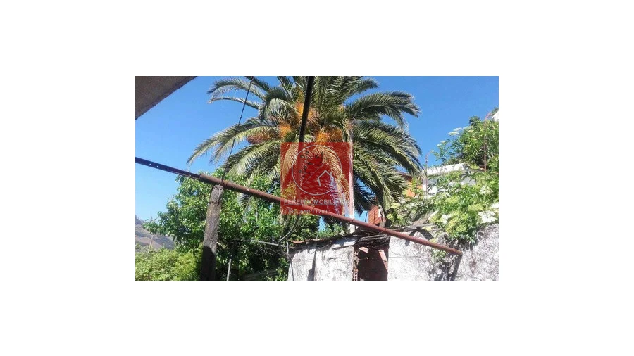 Moradia T4 para Venda em Penajoia Foto 6