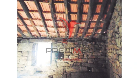 Moradia T3 para Venda em Nossa Senhora da Conceição, São Pedro e São Dinis