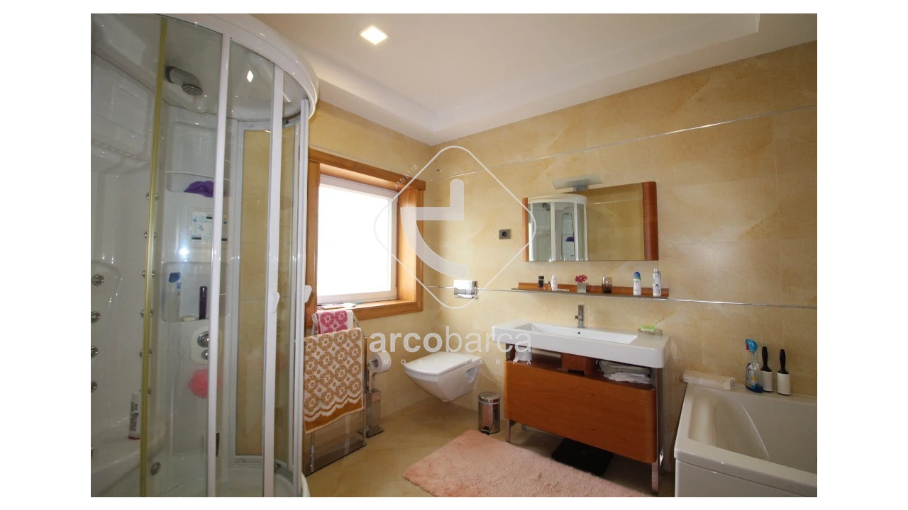 Moradia T3 para Venda em Bertiandos Foto 38