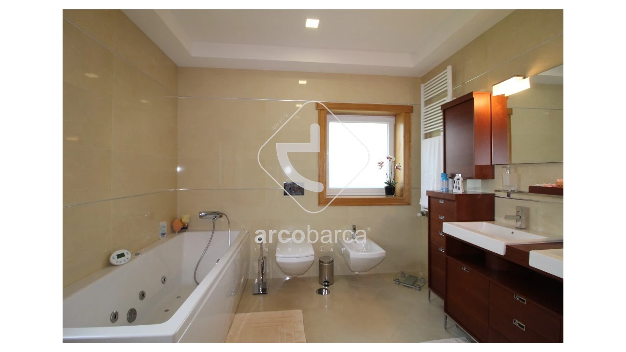 Moradia T3 para Venda em Bertiandos Foto 17