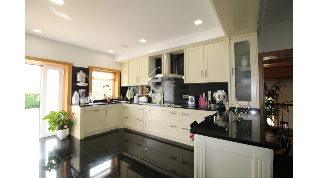 Moradia T3 para Venda em Bertiandos Foto 31