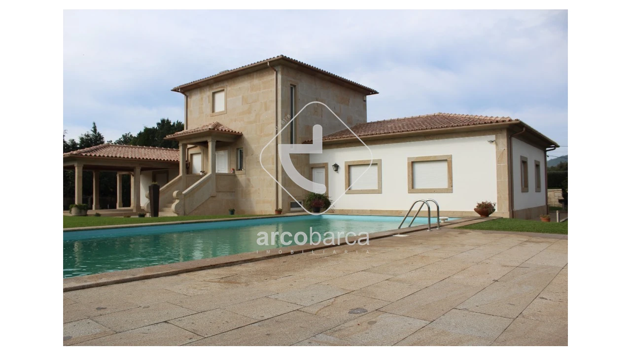 Moradia T3 para Venda em Bertiandos Foto 7