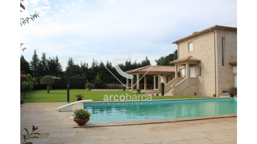 Moradia T3 para Venda em Bertiandos Foto 3