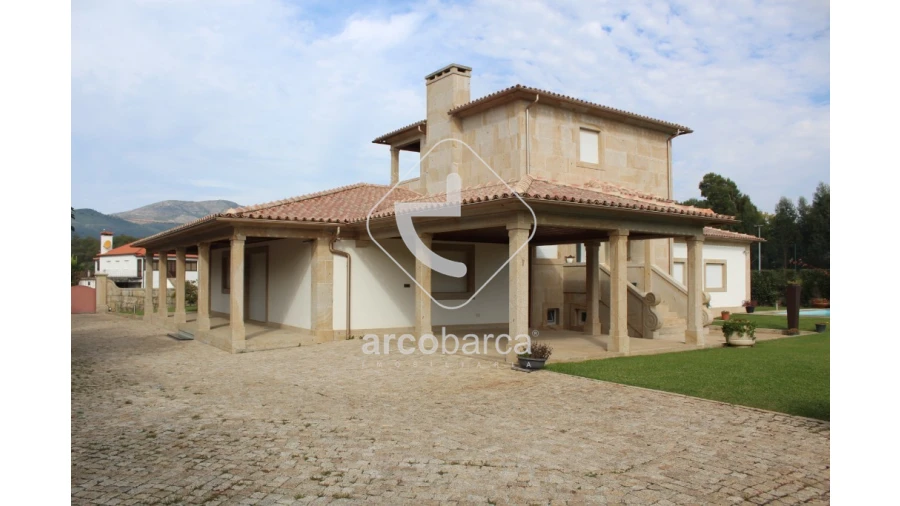 Moradia T3 para Venda em Bertiandos Foto 5