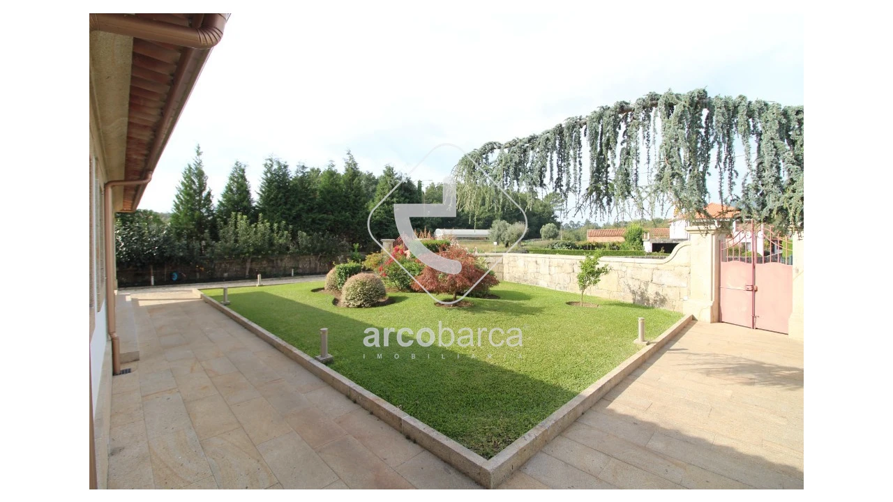 Moradia T3 para Venda em Bertiandos Foto 15