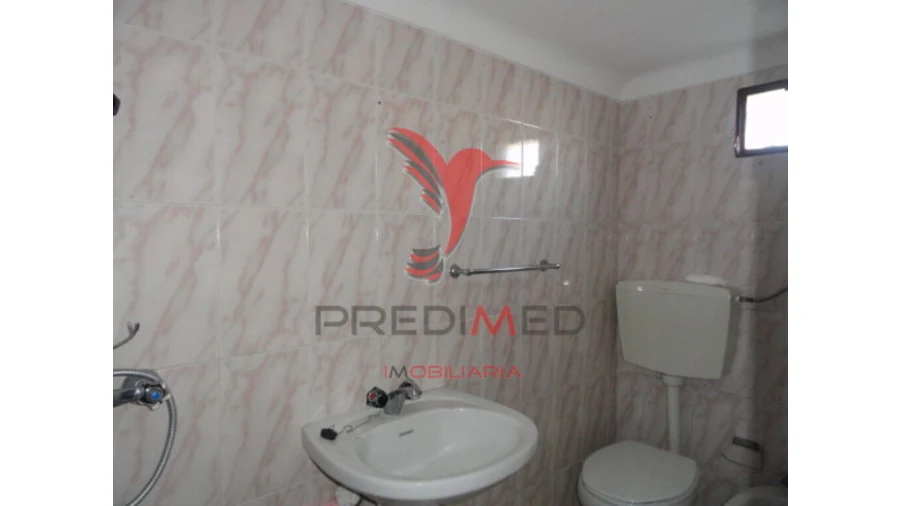 Moradia T4 para Venda em Montargil Foto 6