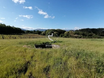 Terreno para Venda em Mazedo e Cortes