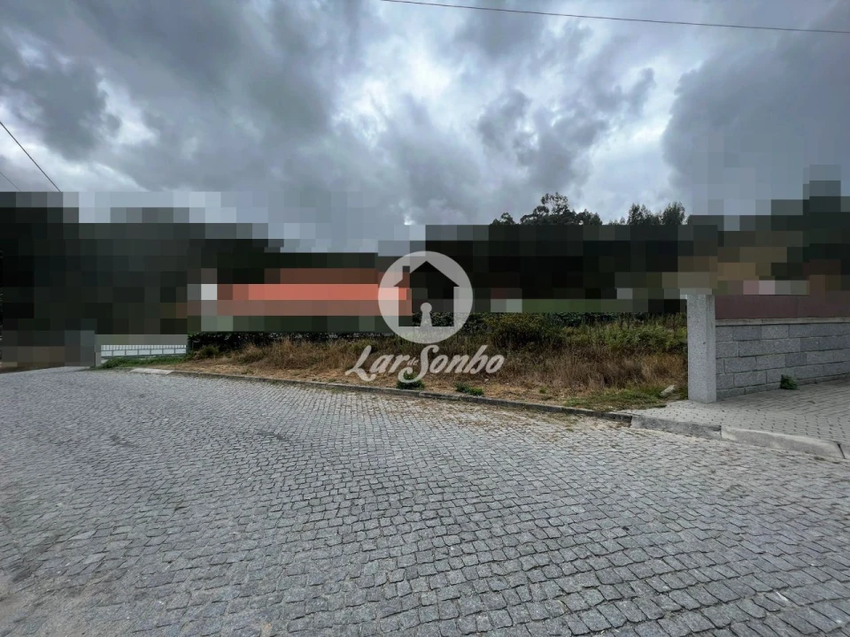 Terreno para Venda em Roriz Foto 1