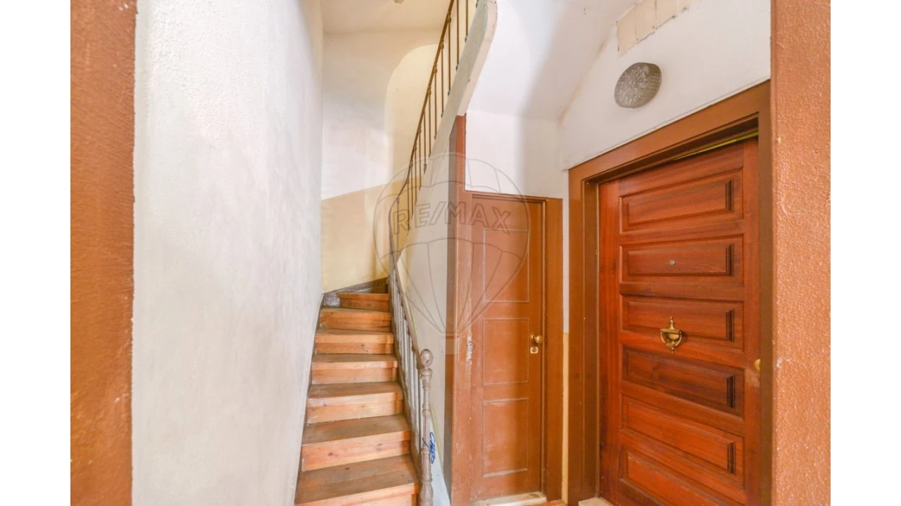 Apartamento T2 para Venda em Arroios Foto 4