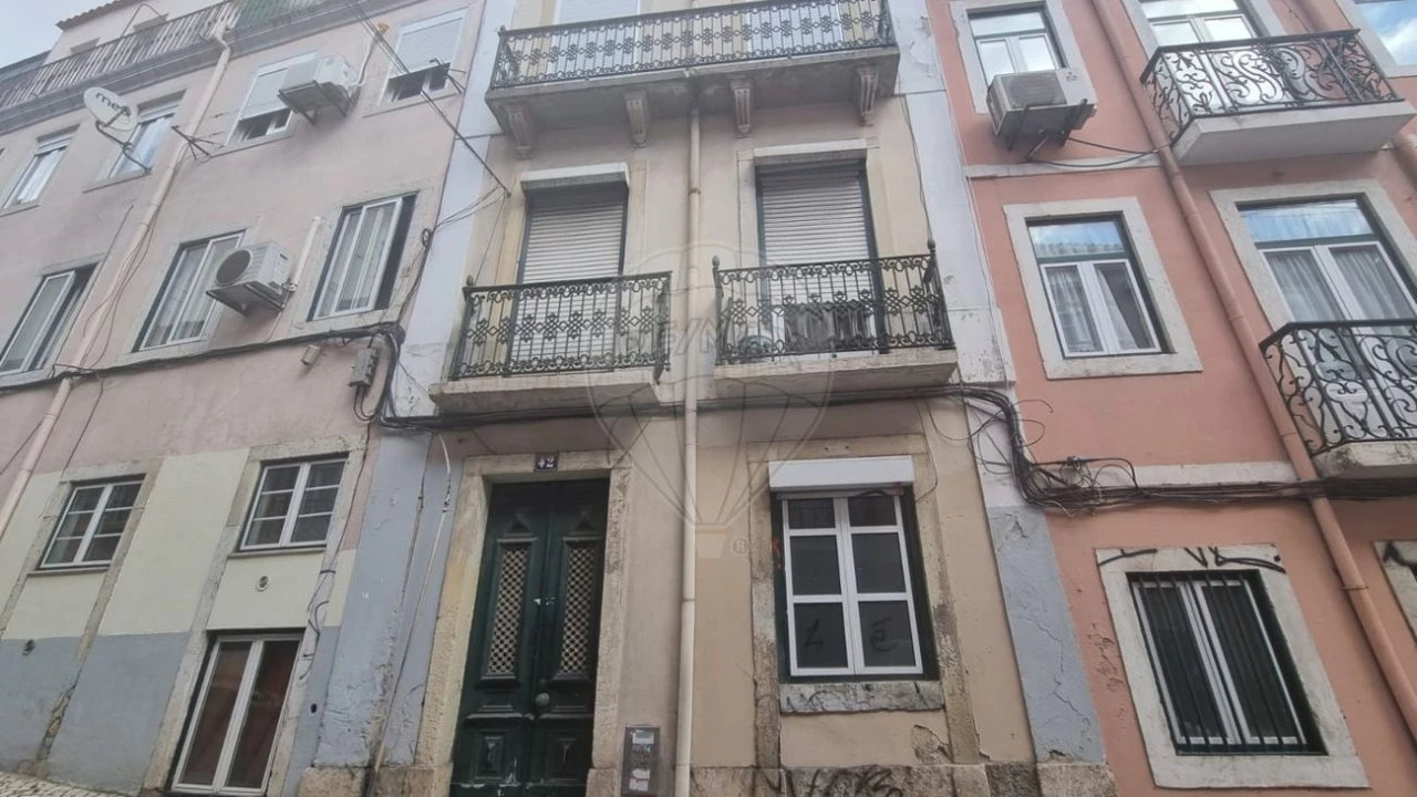 Apartamento T2 para Venda em Arroios Foto 18